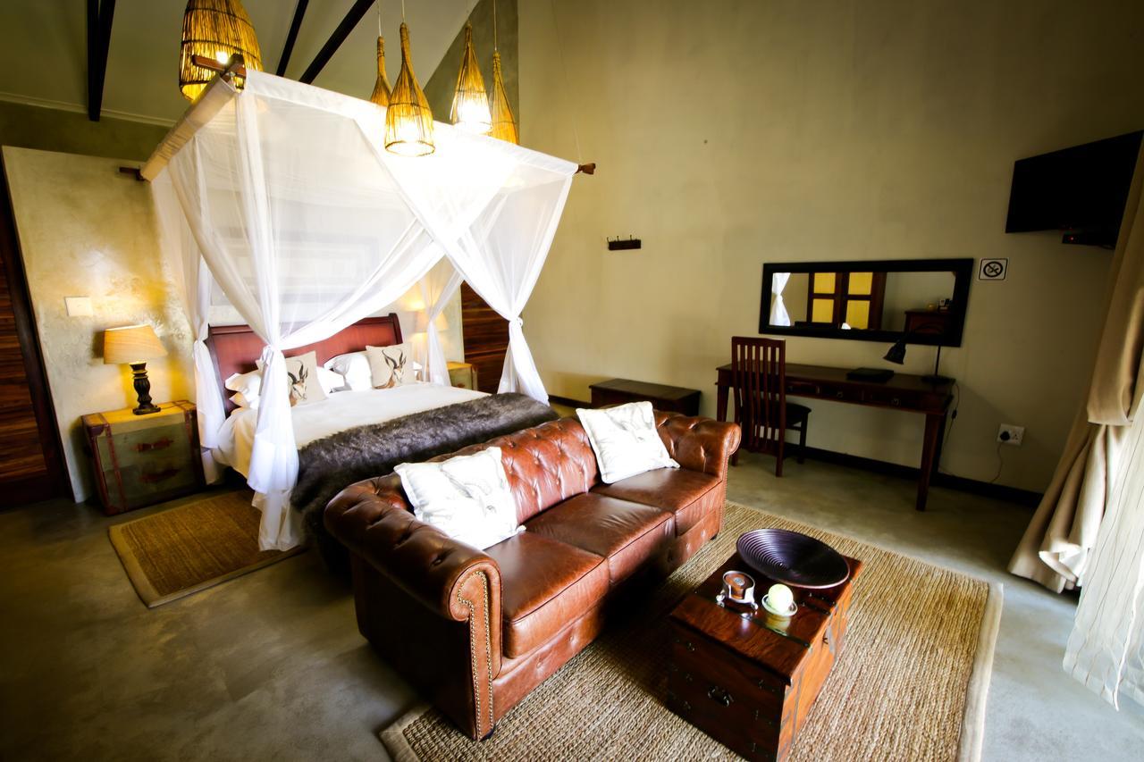 Otjiwa Safari Lodge Otjiwarongo Εξωτερικό φωτογραφία