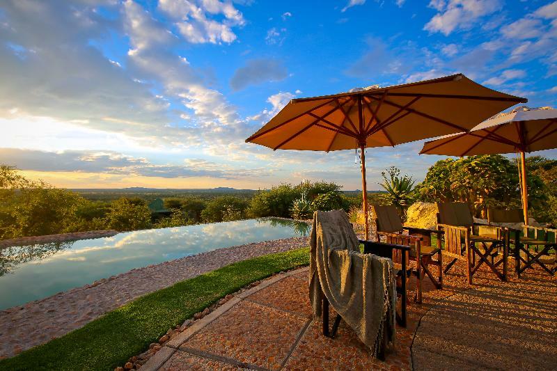 Otjiwa Safari Lodge Otjiwarongo Εξωτερικό φωτογραφία